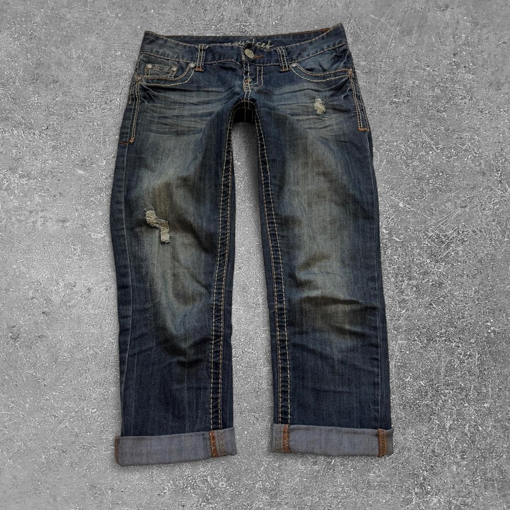 Maurices Womens Low Rise Capri Jeans Dark Wash Distressed Y2K Blue Size 0